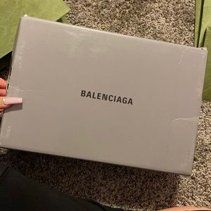 Balenciaga shoe box with dust bag